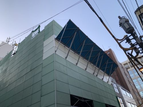 画像：東京都千代田区解体足場工事